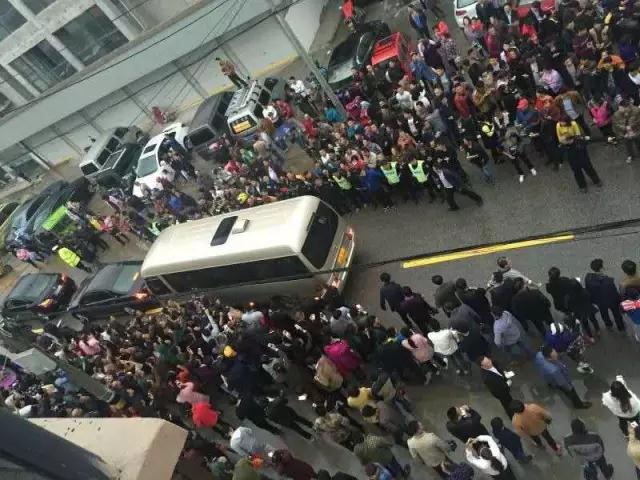 這一次，小黃蜂董事長(zhǎng)王瑞幫和馬云聊了些啥？