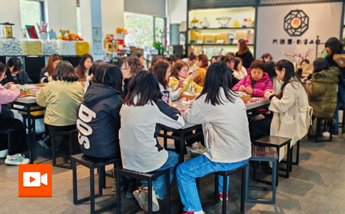 小黃蜂 | 3·8女神節(jié)特別活動——柔絲韌骨綻芳華 巾幗織就太湖春